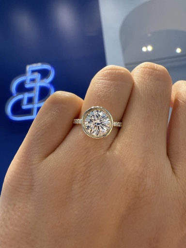 Cascade Pavé Whispering Mirage Lab-Grown Diamond Ring